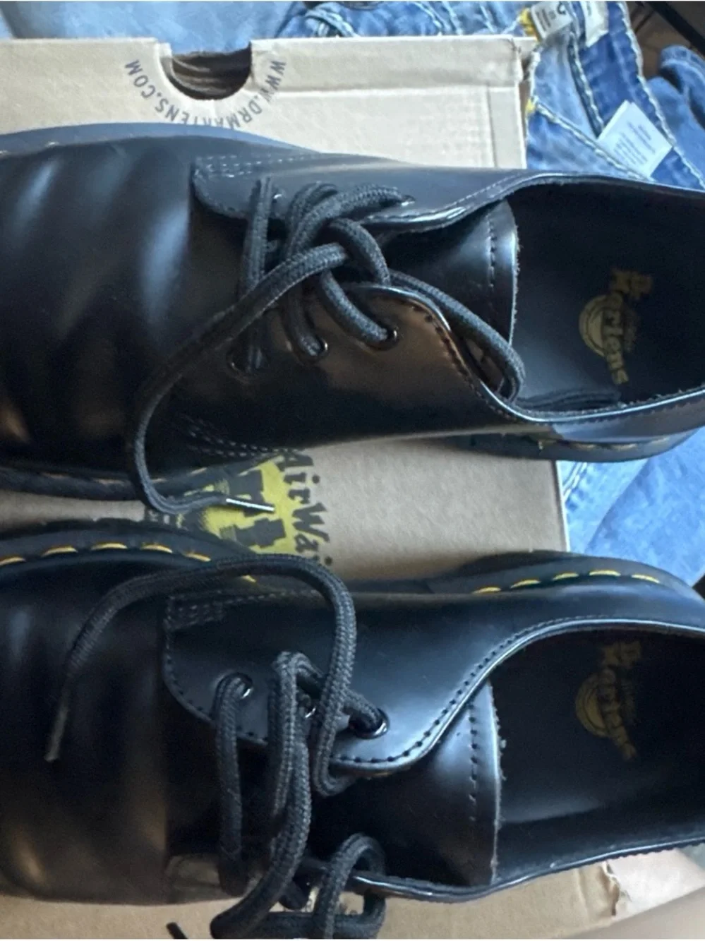 Dr. Martens sleek black